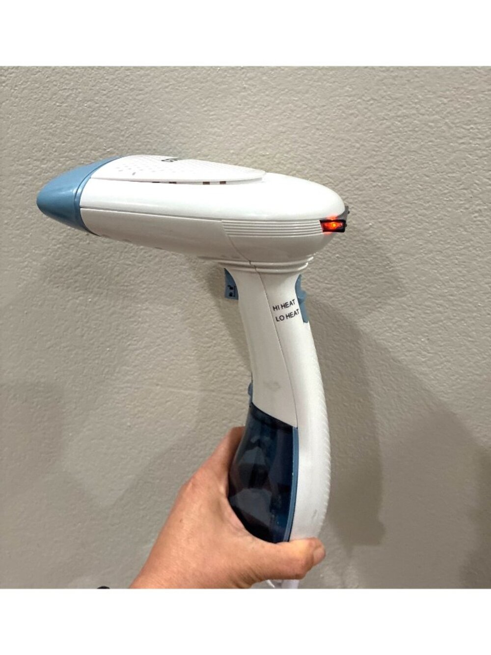 Conair ExtremeSteam Blue handheld steamer dual heat technology